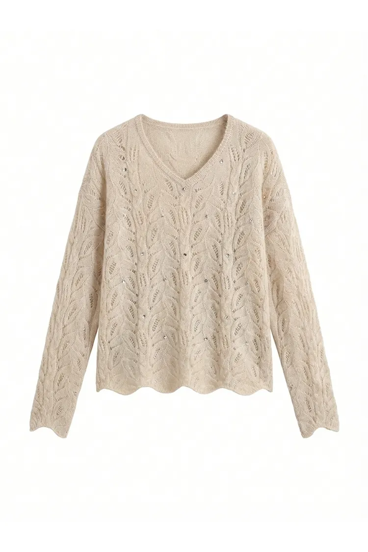 Maglione slim in cashmere con scollo a V da donna